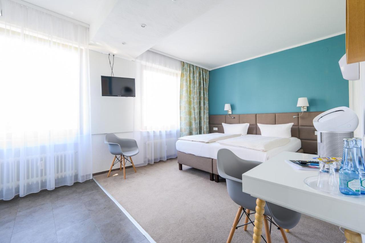 Hotel Kaspar Garni Siegburg Bagian luar foto