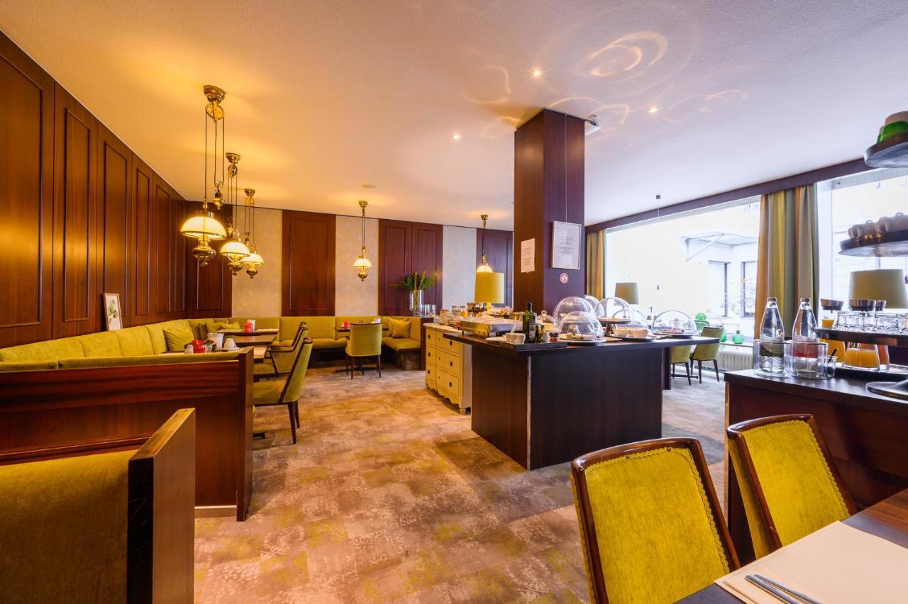 Hotel Kaspar Garni Siegburg Bagian luar foto