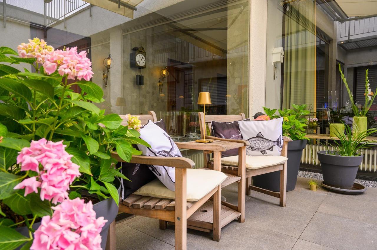 Hotel Kaspar Garni Siegburg Bagian luar foto